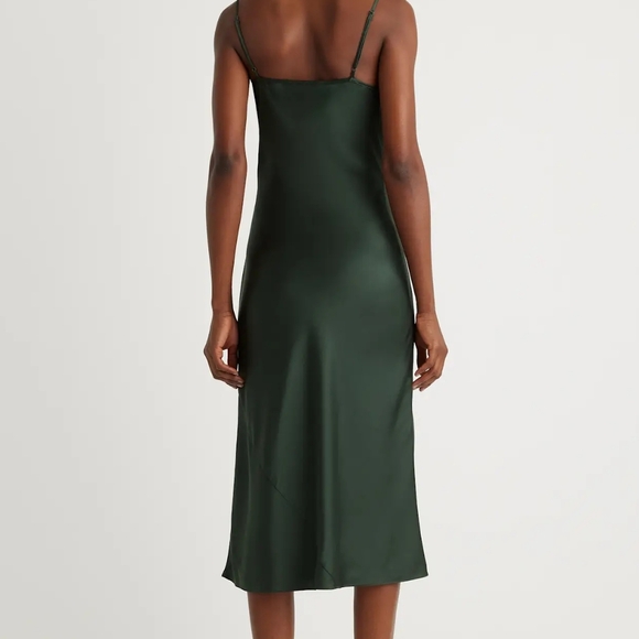 Quince 100% Silk Slip Dress. Deep Green. Medium. Washable. Perfect Condition. - Picture 13 of 16